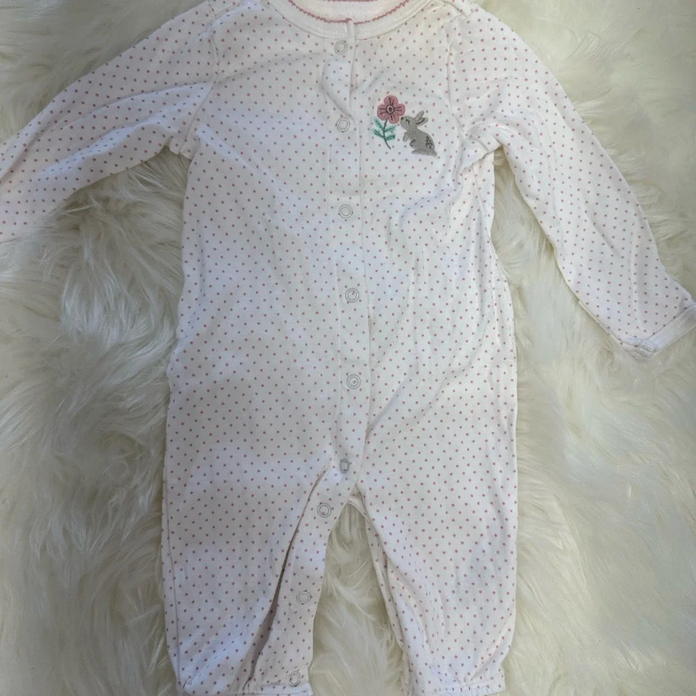 5/$30 Carter’s 3 Months Footless Button Footies​